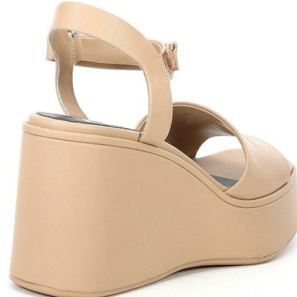 Gianni Bini SZ9 NWOT The Change Tan Leather Wedge Sandals Boho 70 Retro Recycled - Picture 4 of 9